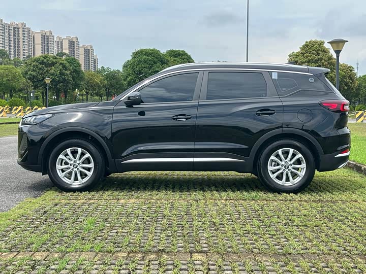 2025 Chery Tiggo 7 1.5T CVT Premium (Black) - Used SUV Export Ready