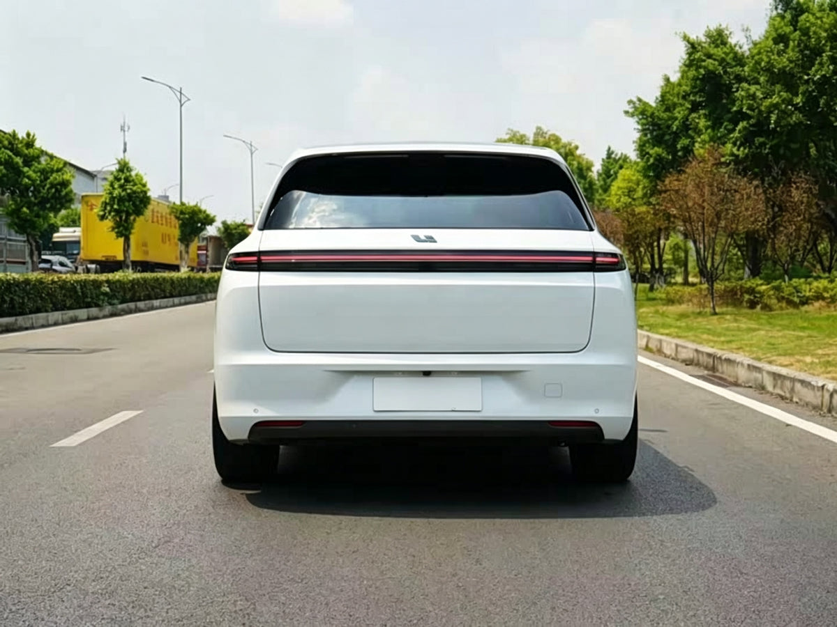 2023 Li Auto L7 Pro - Used Extended-Range Electric SUV Export Ready