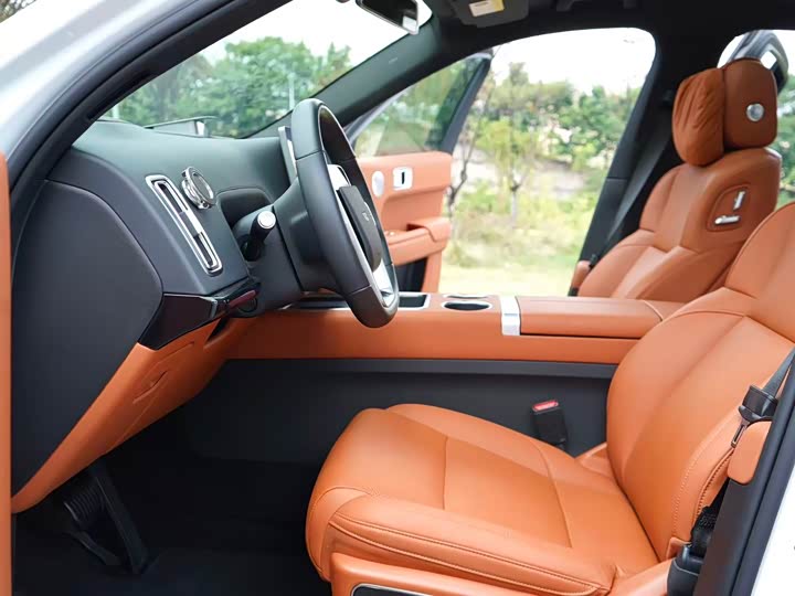 2023 Li Auto L7 Pro - Used Extended-Range Electric SUV Export Ready