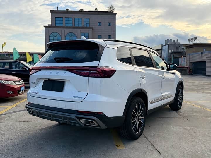 2023 Chery Tiggo 8 Pro 2.0T 7-Seat SUV - Export Re
