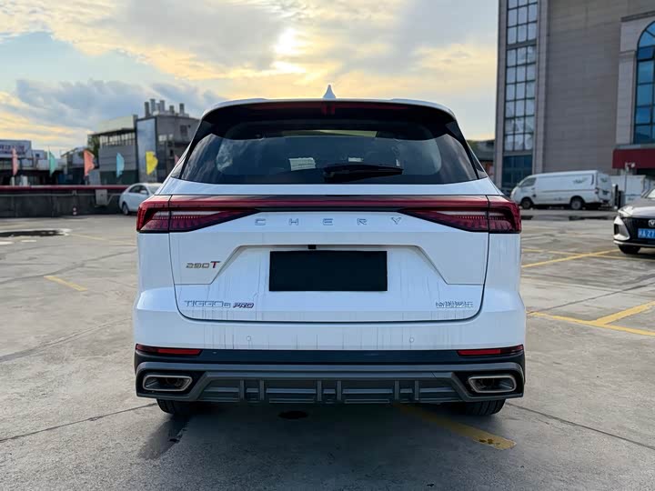 2023 Chery Tiggo 8 Pro 2.0T 7-Seat SUV - Export Re