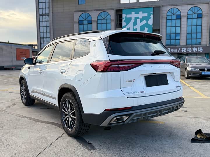 2023 Chery Tiggo 8 Pro 2.0T 7-Seat SUV - Export Re