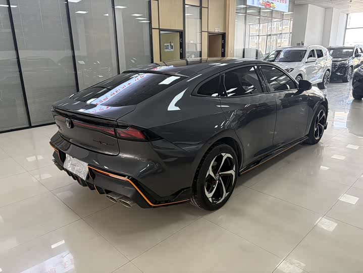 2023 Changan UNI-V 1.5T Sport Sedan - Export Ready