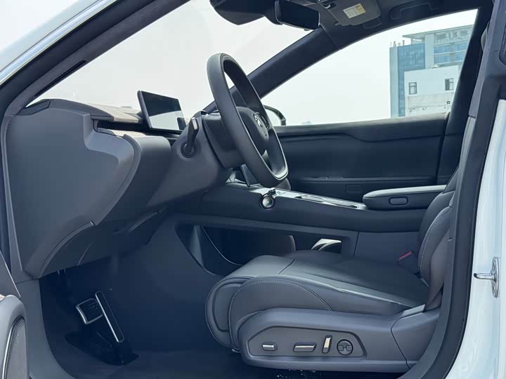 2023 NIO ET7 100kWh Executive Electric Sedan - Exp