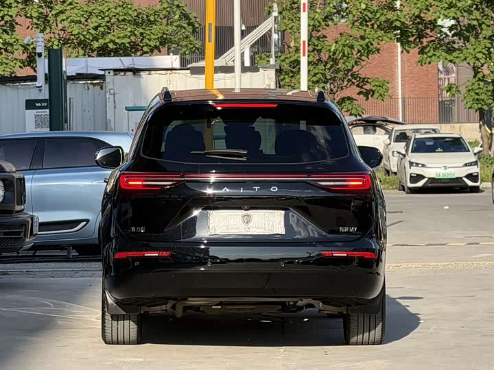 2024 AITO M7 1.5T EREV SUV (Huawei DriveONE) - Exp