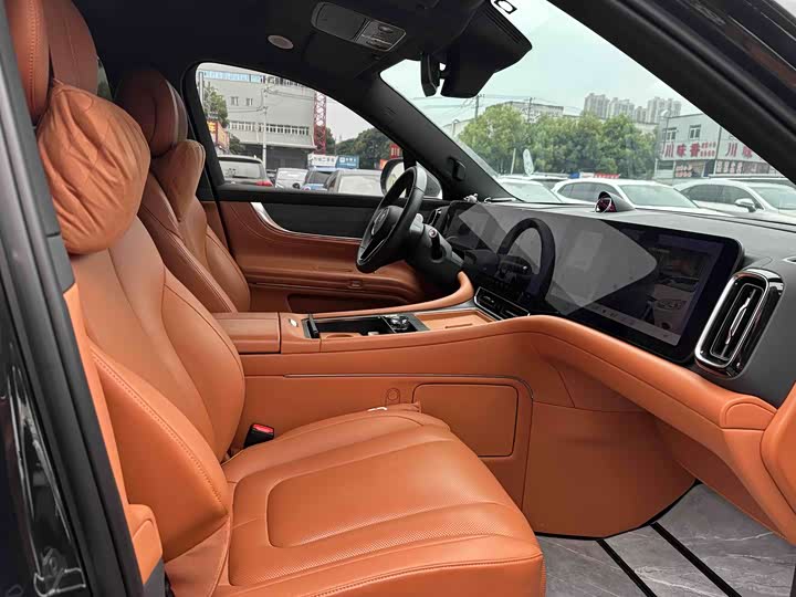 2024 AITO M9 Ultra EREV Luxury SUV (Huawei) - Expo