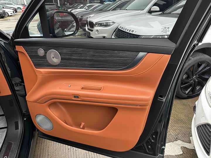 2024 AITO M9 Ultra EREV Luxury SUV (Huawei) - Expo