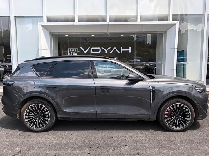 2024 Voyah Free EREV SUV - Export Ready LHD - vehicle photo 8 - used car export from China