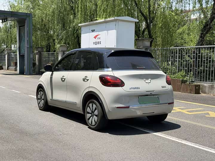 2023 Wuling Bingo 333km City Electric Hatchback - 