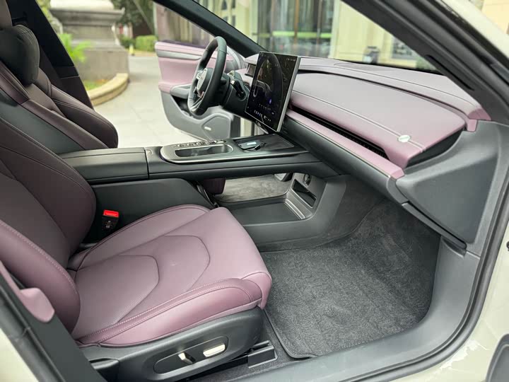 2024 Xiaomi SU7 Max 830km AWD Performance EV Sedan - Export LHD - vehicle photo 4 - used car export from China
