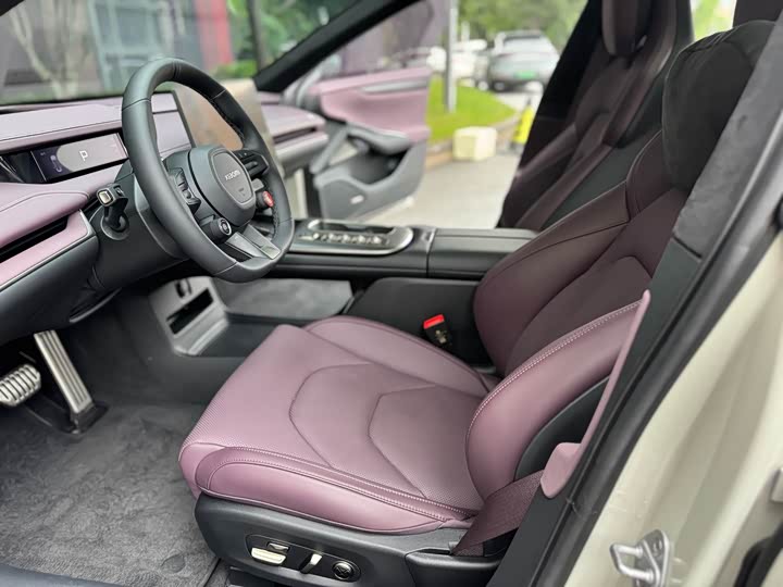 2025 Xiaomi SU7 Max 830km AWD Performance EV Sedan - Export - vehicle photo 5 - used car export from China