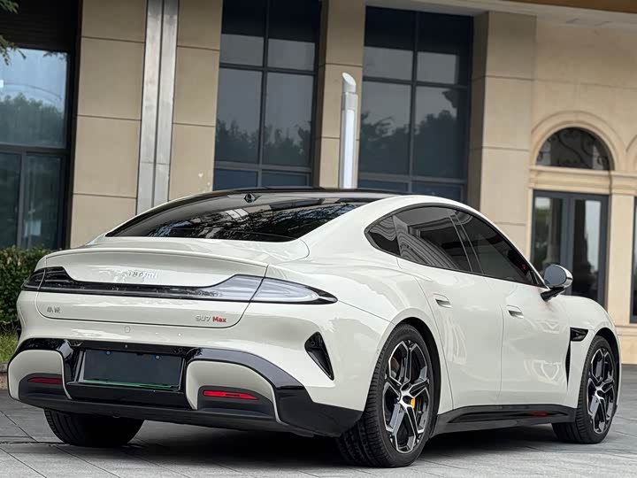 2025 Xiaomi SU7 Max 830km AWD Performance EV Sedan - Export - vehicle photo 8 - used car export from China