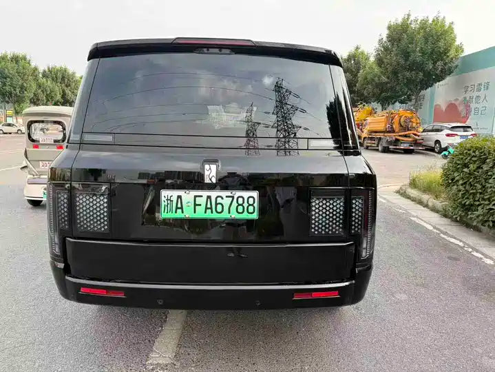 2024 BYD Yangwang U8 1200HP Luxury Off-Road EREV S
