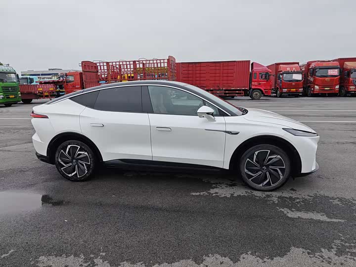 2024 Rising Auto F7 576km Electric Sedan - Export LHD - vehicle photo 4 - used car export from China