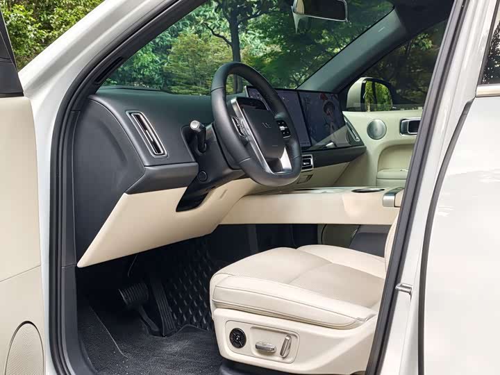 Li Auto L6 2024 Pro SUV - Export Ready LHD