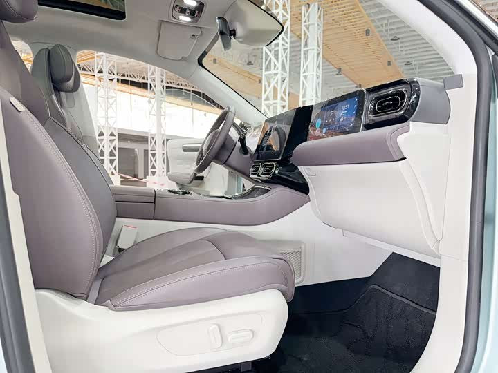 Leapmotor 零跑C11 2023 轿车 - Export Ready LHD