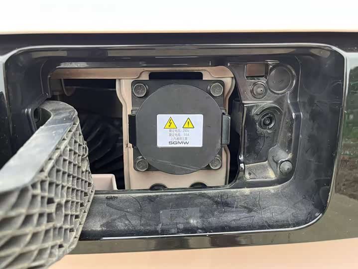 Wuling Hongguang Mini EV 2022 GAMEBOY 200km 轿车 - Export Ready LHD