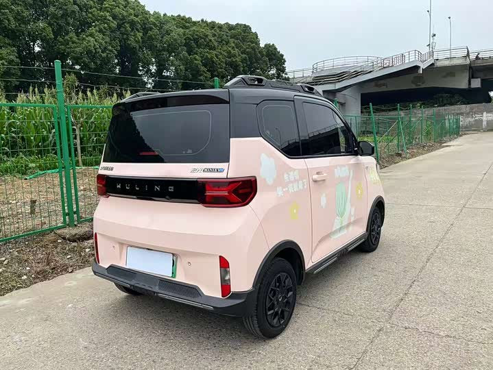 Wuling Hongguang Mini EV 2022 GAMEBOY 200km 轿车 - Export Ready LHD