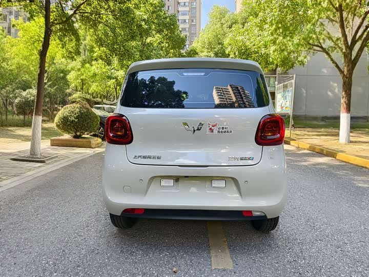 Wuling Hongguang Mini EV 2025 轿车 - Export Ready LHD