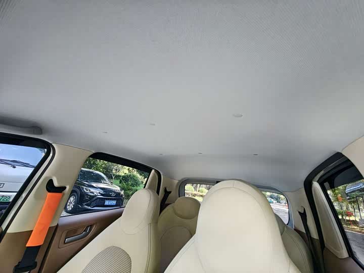 Wuling Hongguang Mini EV 2025 轿车 - Export Ready LHD