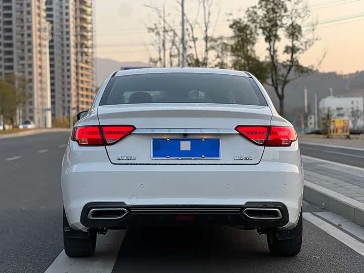 Geely Emgrand 2019 1.4T 轿车 - Export Ready LHD
