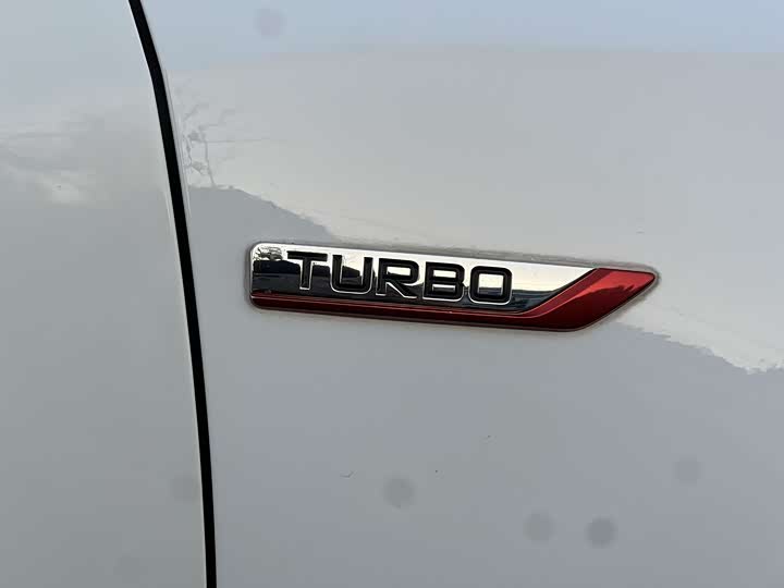 Geely Emgrand 2019 1.4T 轿车 - Export Ready LHD