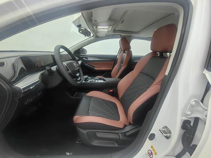Changan Eado 2024 PLUS 1.4T GDI SUV - Export Ready LHD