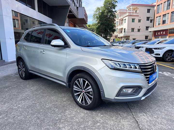 Roewe RX5 2019 eRX5 50T 轿车 - Export Ready LHD