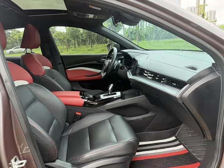 MG 5 MG5 2022 300TGI 轿车 - Export Ready LHD