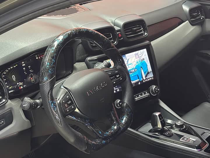 Lynk & Co 03 2021 2.0TD 轿车 - Export Ready LHD
