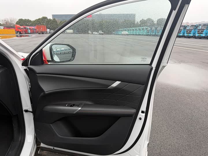 2025 Changan CS75 PLUS 4th Gen 1.5T Premium (White)
