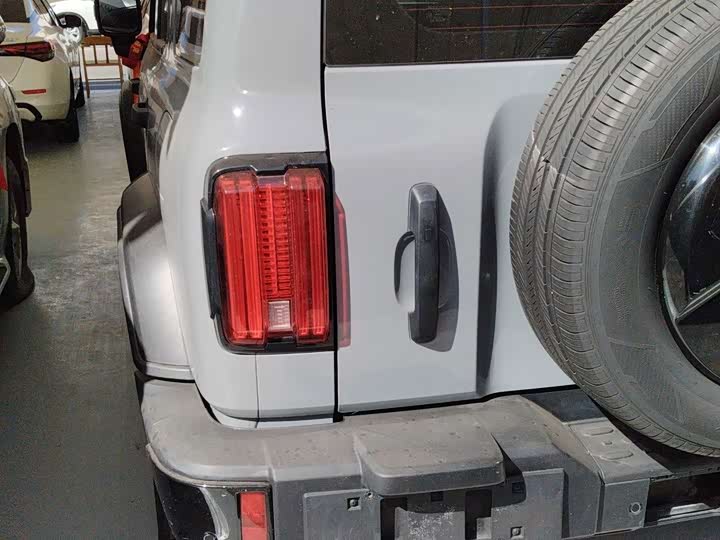 2023 Tank 300 Off-Road 2.0T Challenger