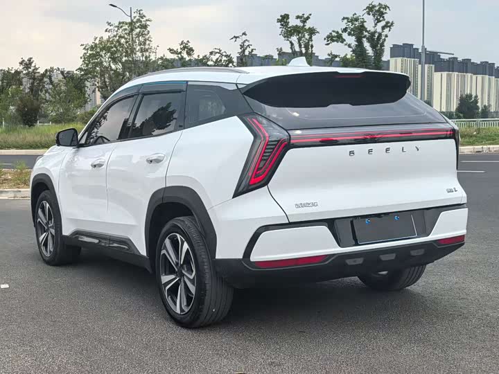 2025 Geely Boyue L 4th Gen 1.5TD DCT (White) - Used SUV Export Ready